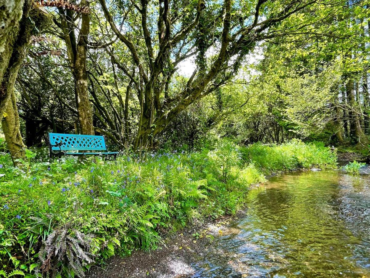 Stepping Stones Glamping Little Red Hotel Bantry Exterior foto